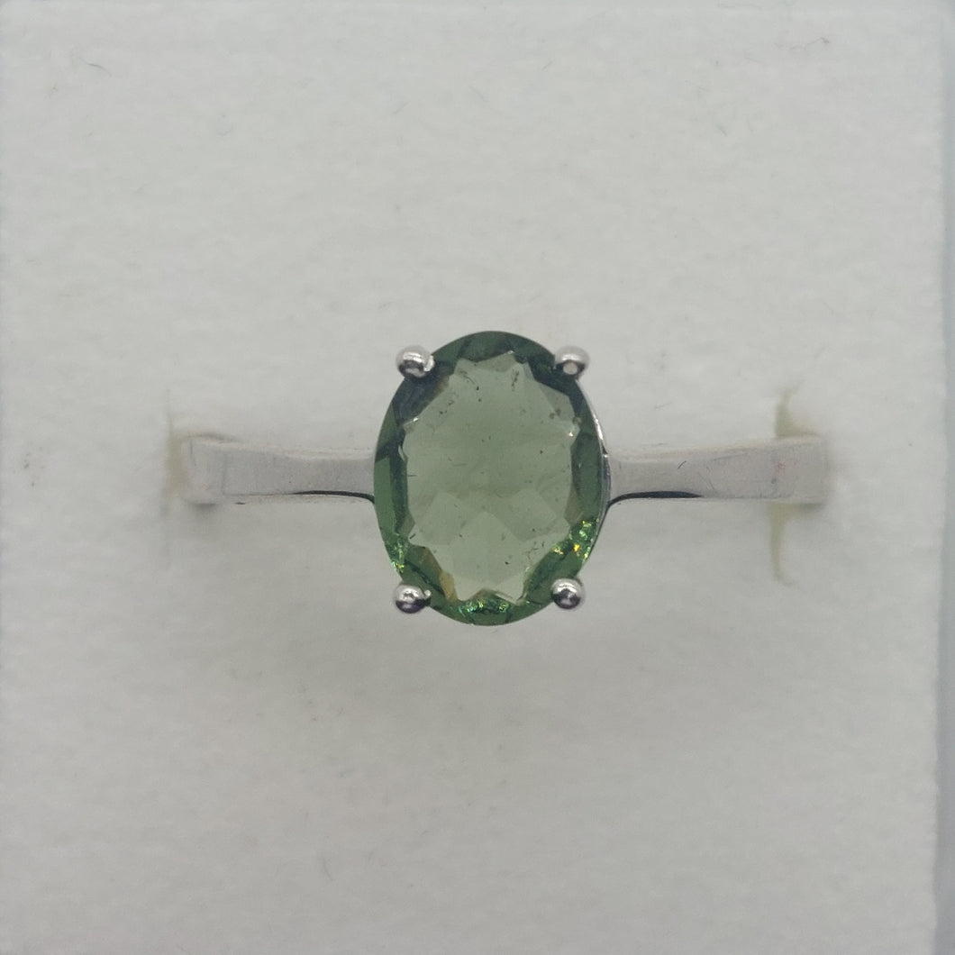 Ring Moldavite 7x9 Oval