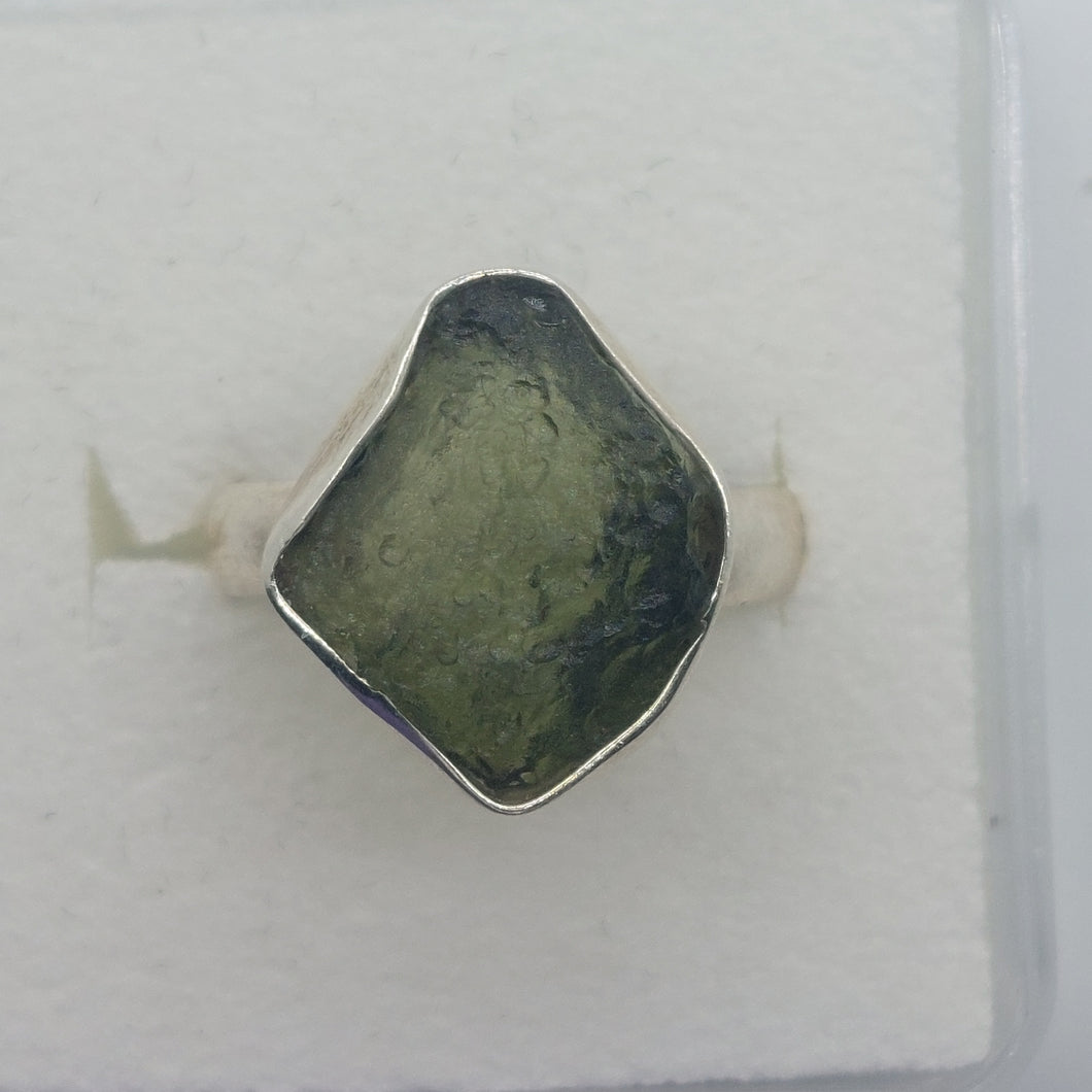 Ring Moldavite Rough