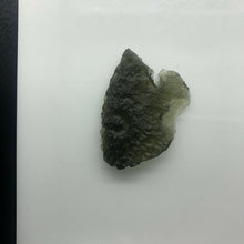 Load image into Gallery viewer, Moldavite Crystal  - 7.86gr/39.30ct - Collector Piece - Besednice Stoh locality
