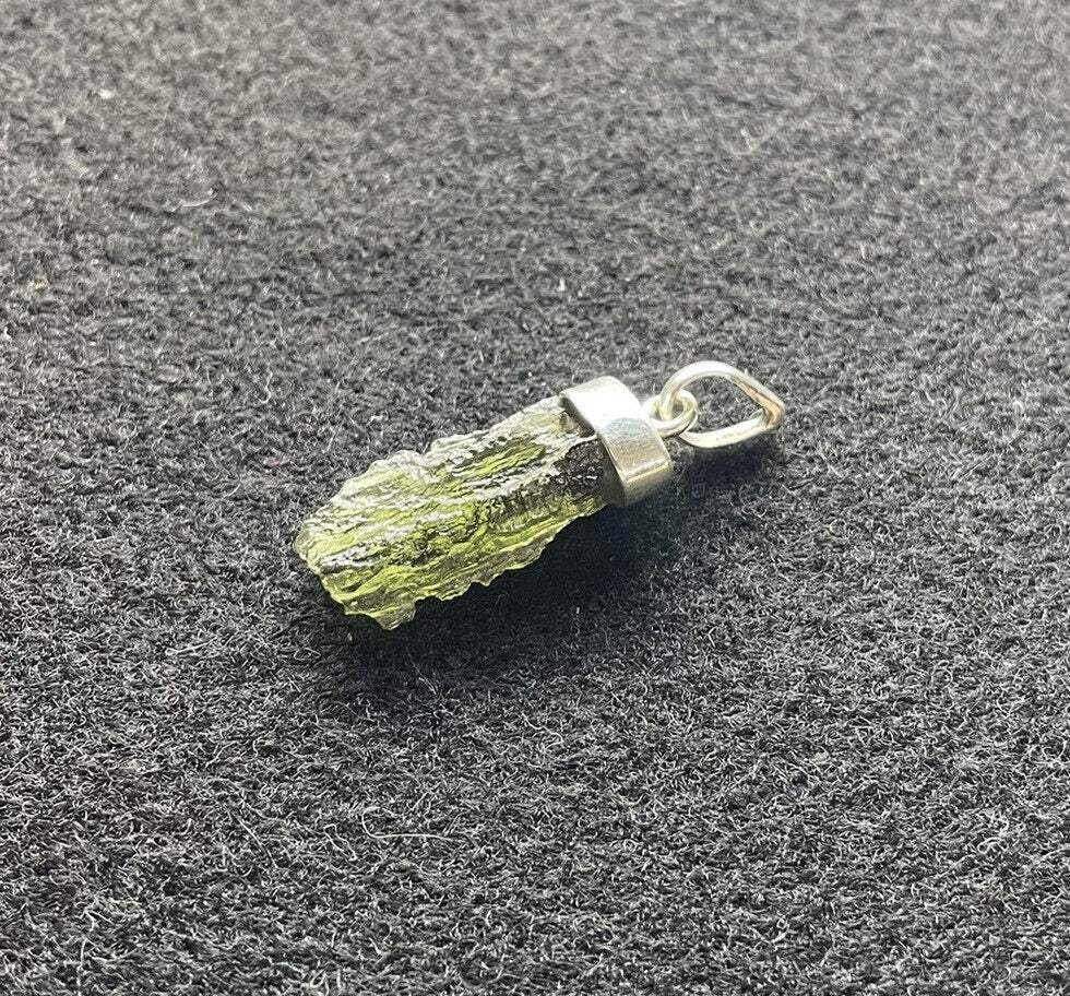 Moldavite Pendant 925 Silver Cap Bail Natural Metaphysical Crystal 2.72gr/13.6ct With Certificate of Authenticity  COA