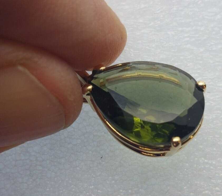 Moldavite Pendant 14K Gold 5.57ct Gem Pear Shape w/Czech GEMOLOGIST Certificate