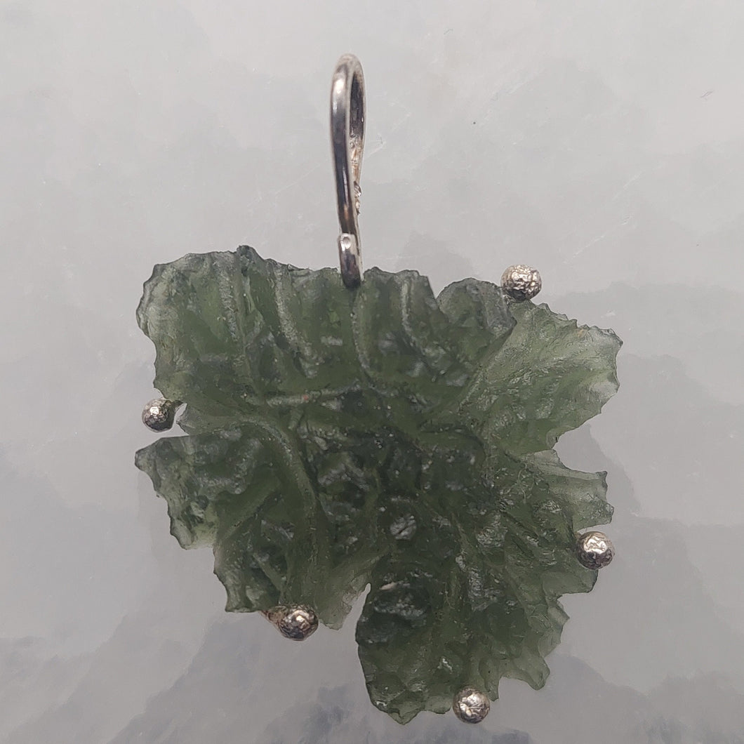 New England Hand Crafted Besednice Moldavite Pendant - 6.11gr/30.55ct - Sterling Silver Prong Set -