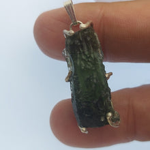 Load image into Gallery viewer, Moldavite pendant 925 silver 30.10ct prong set w/certificate of authenticity
