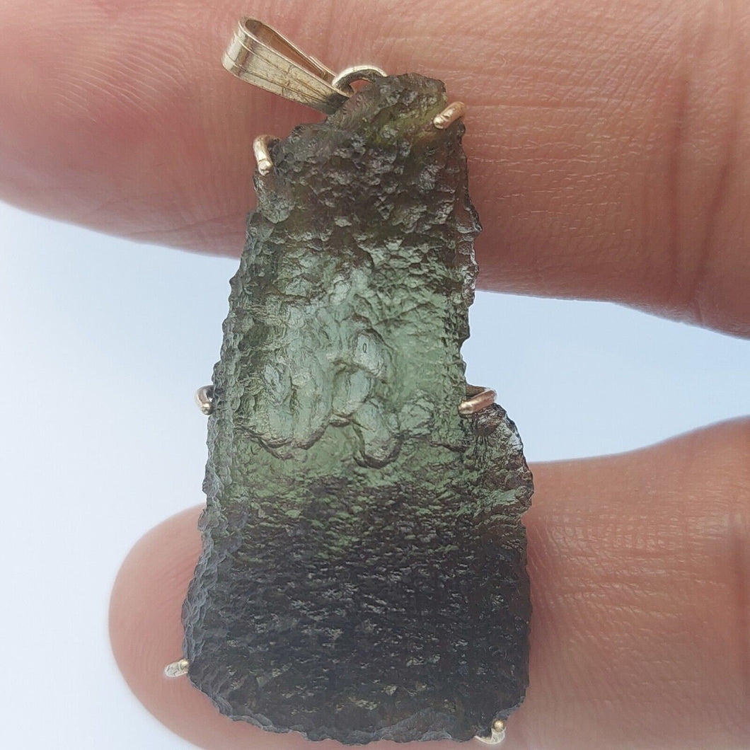 Moldavite pendant 925 silver 24.80ct prong set w/certificate of authenticity