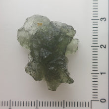 Load image into Gallery viewer, Moldavite 6 pcs Besednice regular grade 19.16grams certificate of authenticity
