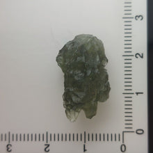 Load image into Gallery viewer, Moldavite 6 pcs Besednice regular grade 19.16grams certificate of authenticity
