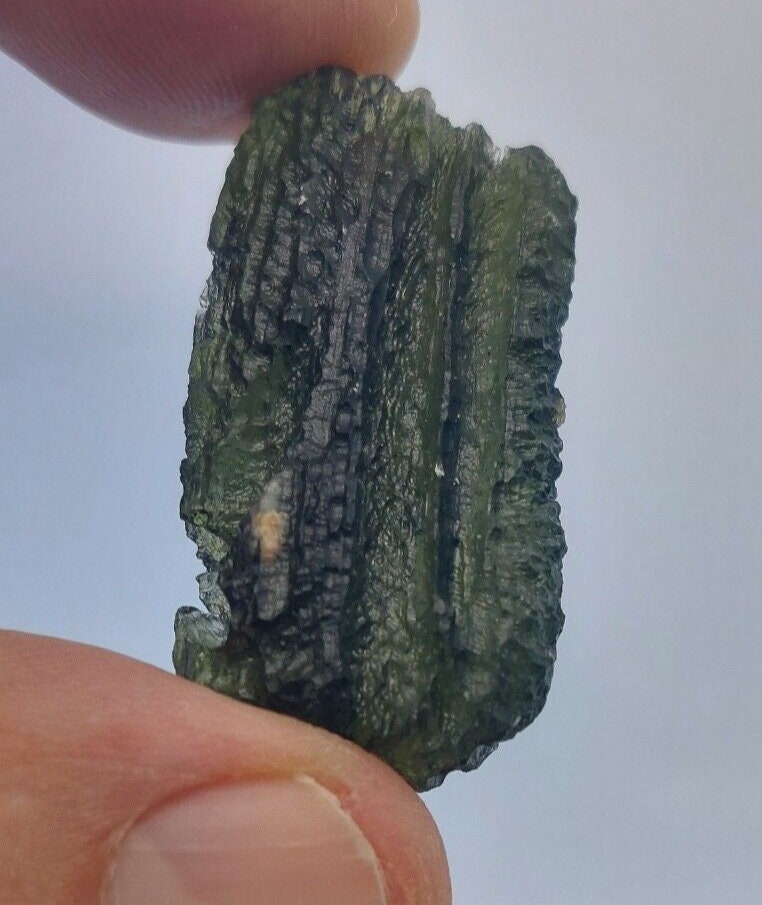 Moldavite 9.23 grams 46.15ct grade a with certificate of authenticity