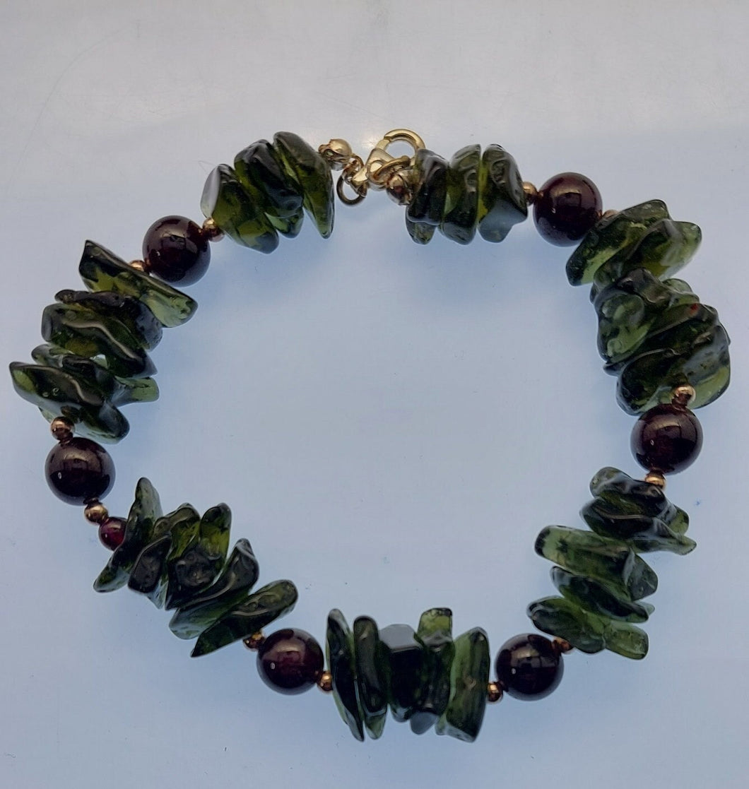 Tumbled Moldavite Bracelet w/Garnet  * 35.0Gr * 9 inches-23cm *   925/Silver Certificate of Authenticity