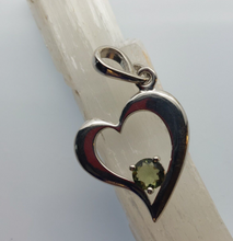 Load image into Gallery viewer, Moldavite Pendant 6mm Round Faceted Gem set in 925 Silver Heart Shape with COA
